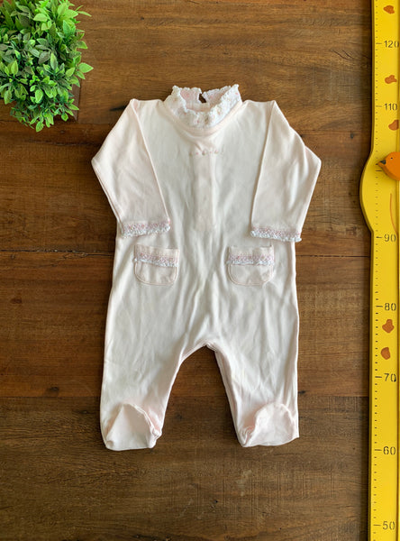 Macacão Bordado Baby Desing TAM 3 Meses