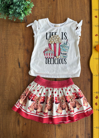Conjunto Infantil Blusa Kukiê Perolas e Shorts Saia Momi TAM 3 Anos