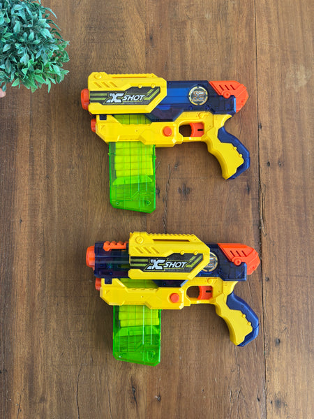 2 Lançadores ZURU XShot Excel Hirricane Clip com 10 Dardos TAM 27 cm