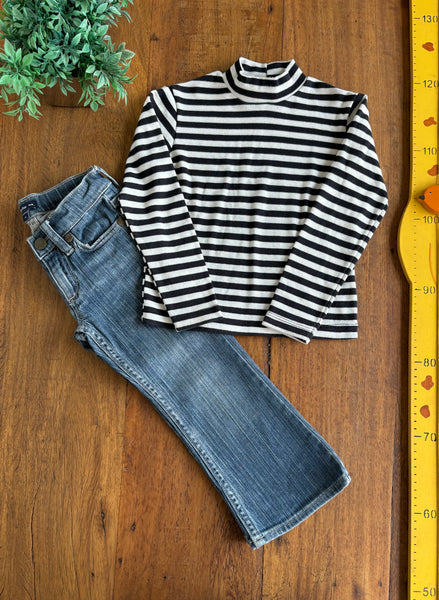 Conjunto Blusa Pequena Mania e Calça Jeans GAP TAM 3 Anos