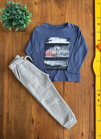 Conjunto Camiseta e  Calça Moletom Póim TAM 3 - 4 Anos