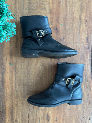 Bota Infantil Cano Curto Preta Fivela Beira Rio TAM 35
