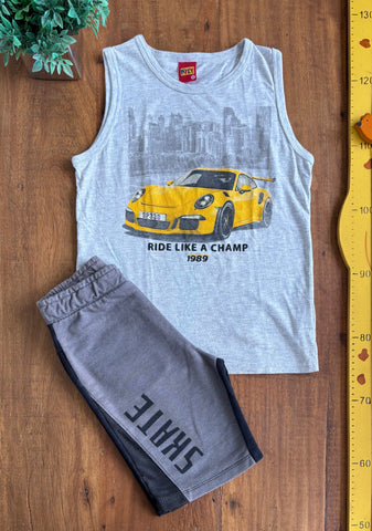 Conjunto Kyly Infantil Camiseta e Shorts Moletom TAM 8 Anos