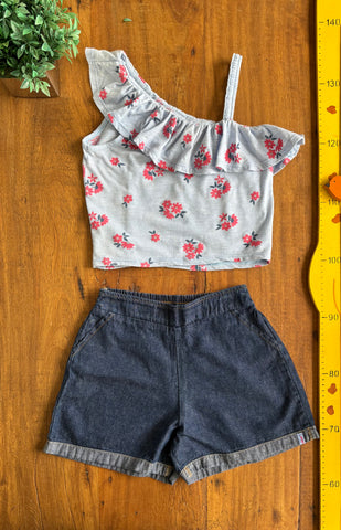 Conjunto Jeans Cropped Floral e Short Jeans Elian TAM 12 Anos