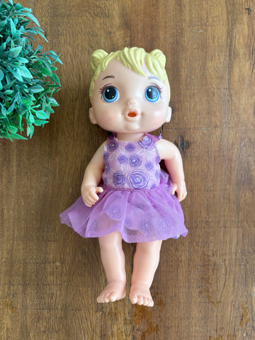 Boneca Baby Alive Bebê Festa de Presentes Hasbro TAM 28 cm
