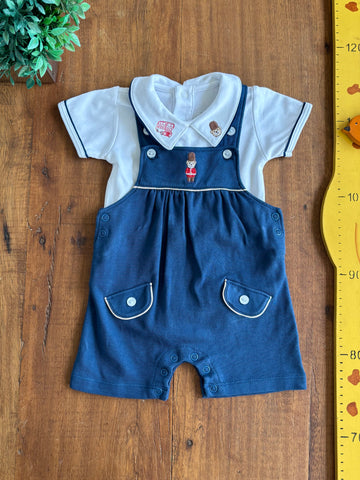 Jardineira Bebe London Pima Marinho e Body Little Bloom TAM 3 Meses