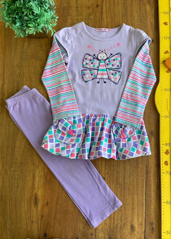 Conjunto Camiseta Borboleta Paetê e Calça TAM 4 Anos
