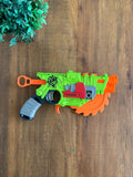 Lançador Nerf Original Zombie Strike Crosscut  com 4 Dardos TAM 33 X 22 cm