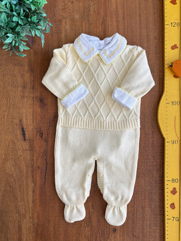 Macacão em Tricot Amarelo e Body Bordado Nina & Maria TAM 0 a 3 Meses (P)