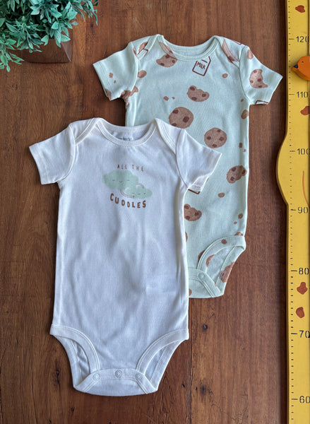 Conjunto Body Carter’s Bebê Novo Milk TAM 12 Meses