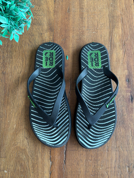Chinelo Rider Grendene PretovTAM 32-33