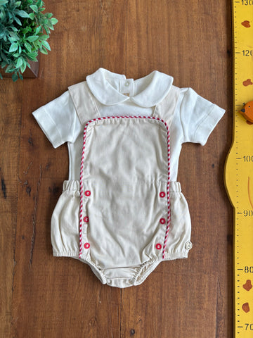 Jardineira Liam Infantil Bege e Vermelho e Body Bianello TAM P (3 Meses)
