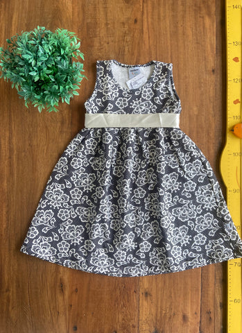 Vestido Infantil Forrado Novo com Etiquetas | Usado TAM 8 Anos