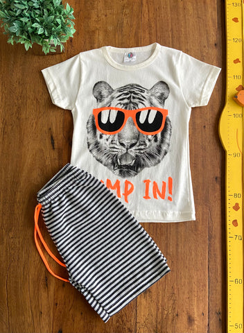 Conjunto Camiseta Tigre e Bermuda Moletom Novo com Etiquetas Kids e Teens TAM 4 Anos