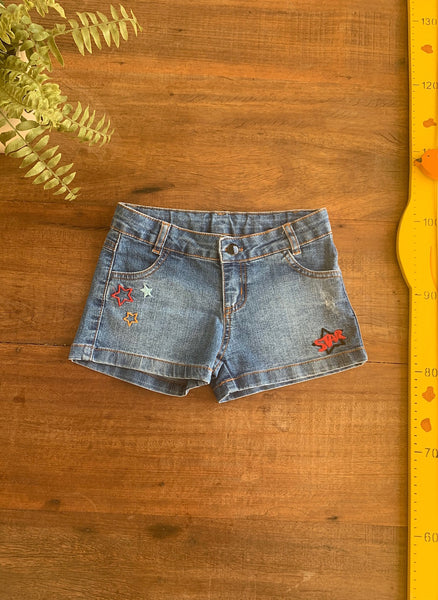 Shorts Jeans Bordado Estrelas Elástico Interno TAM 8 Anos